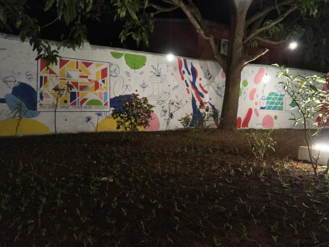 Anjuna By Roadhouse Hostels Goa Bagian luar foto