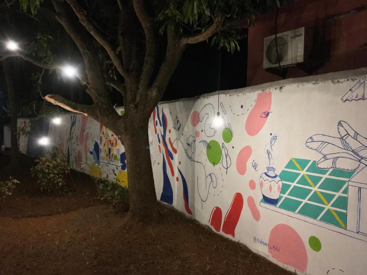 Anjuna By Roadhouse Hostels Goa Bagian luar foto